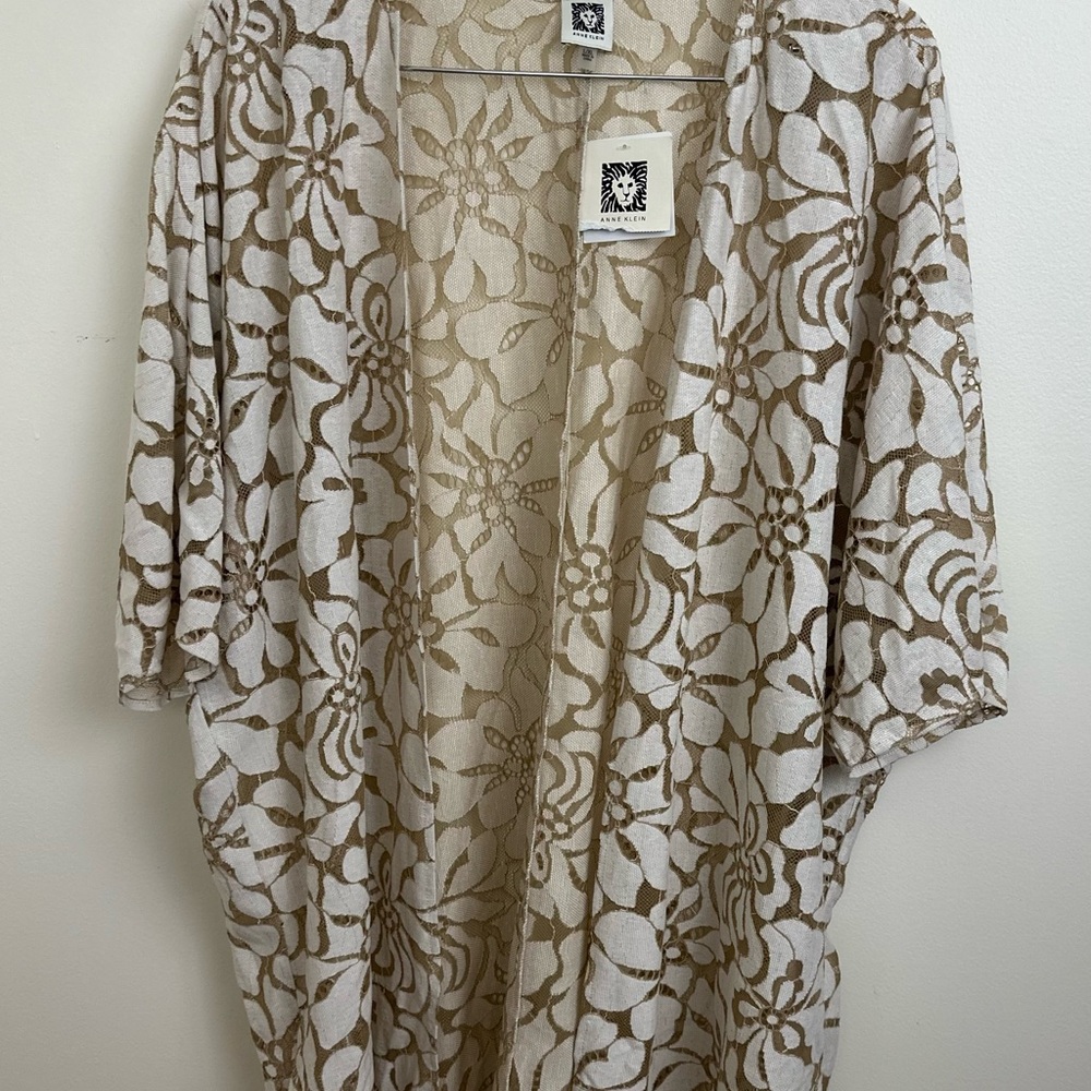 NEW Anne Klein Floral Sheer Cardigan
TOPPER Size L/XL - Picture 1 of 5